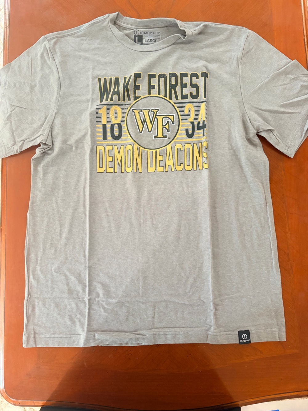 Wake Forest Demon Deacons Gray Graphic Tee - Men's Short Sleeve